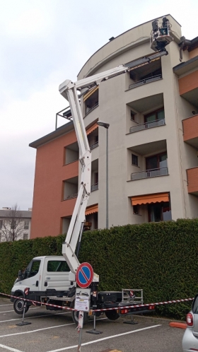 Verifica e messa in sicurezza di balconi e facciate (rischio caduta calcinacci) - EDIL FALGARI CORRADO S.R.L.